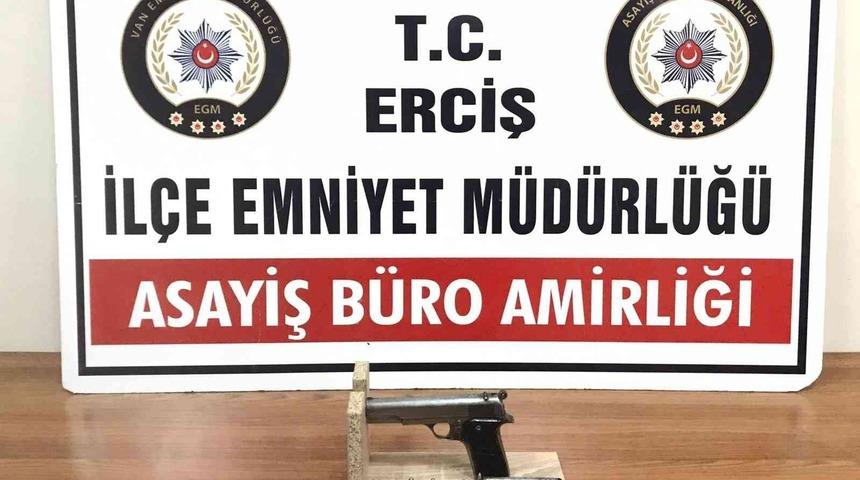 Van&rsquo;da değişik su&ccedil;lardan 19 kişi tutuklandı