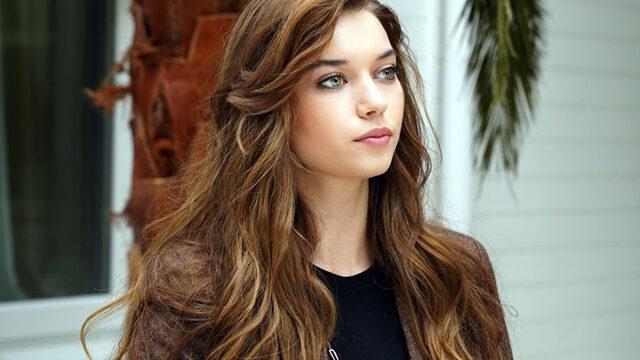 Yalı Çapkını'nın Seyran'ı Afra Saraçoğlu'nu bir de Instagram'da görün! Bikinili pozlarına beğeni yağdı 'Oldukça cesur'