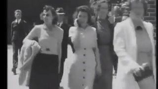 Siyah beyaz bu video sosyal medyayı salladı! O detay merak uyandırdı