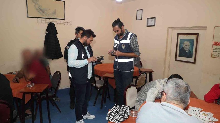 50 bin 147 personel ile genel asayiş ve terör ağırlıklı huzur uygulaması gerçekleştirildi