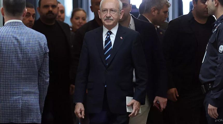 ABD ziyaretine "8 saat" iddiası damga vurmuştu! Kılıçdaroğlu yeniden yollara düşüyor: Merak edilen soru yanıtını buldu