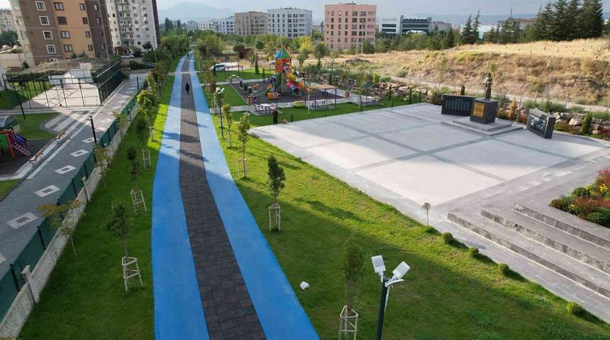 Azerbaycanlılar a&ccedil;ılış i&ccedil;in Talas&rsquo;a geliyor