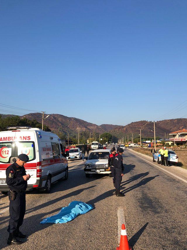 Muğla'da kamyonetin çarptığı çocuk hayatını kaybetti