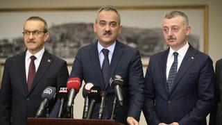 Milli Eğitim Bakanı Özer, Kocaeli Eğitim Değerlendirme Toplantısı'na katıldı: