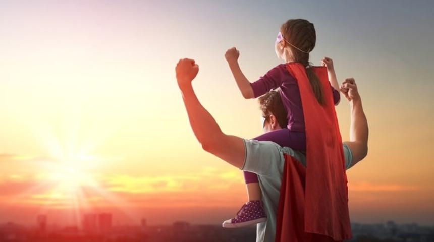 Hep &lsquo;kahraman&rsquo; kalmak isteyen babalara 10 &ouml;neri