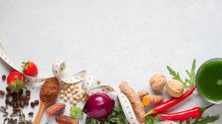 Sirtfood diyeti listesi örneği: Sirtüin diyeti nedir, nasıl yapılır, sirtfood içecek tarifi nedir?