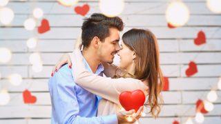 Kasımda aşk başkadır! Bu ay hem aşkı hem de parayı bulacak burçlar