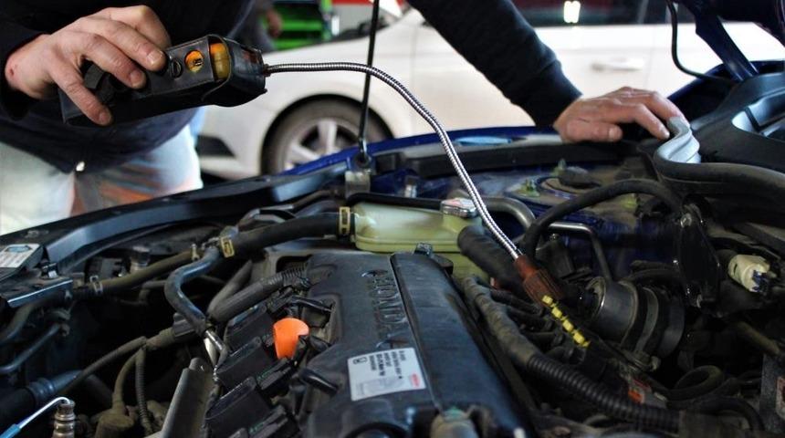 Bayburt&rsquo;ta ara&ccedil; sahiplerinin soğukla m&uuml;cadelesi başladı