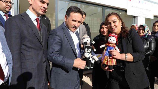 Vali Çiçek’ten Felahiye ve Akkışla ziyareti