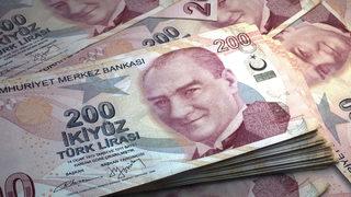 Normalde sizin istemeniz, bizim 'Para yok' dememiz lazım diyerek seslendi: Lütfen o paraları kullanın