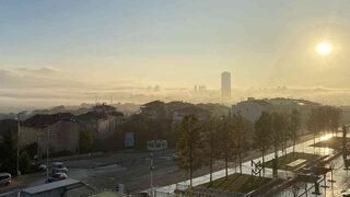 İstanbul’da yoğun sis kartpostallık görüntüler oluşturdu