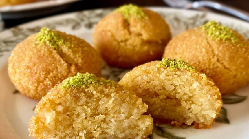 En pratik şerbetli tatlı: Hira tatlısı tarifi! 