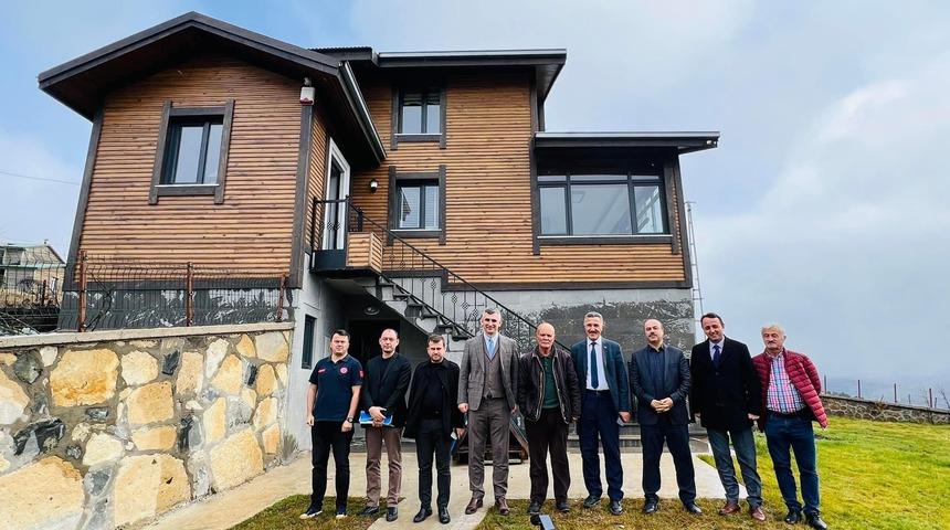 Ordu'da iş insanı 3 katlı evini sağlık camiasına bağışladı