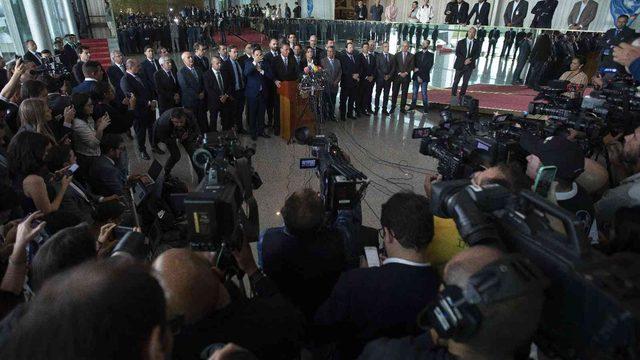 Brezilya’da seçimleri kaybeden Bolsonaro iki gün sonra sessizliğini bozdu