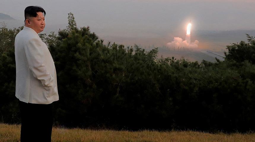 Peş peşe ateşlendiler! Güney Kore duyurdu: Kore Yarımadasının bölünmesinden sonra bir ilk