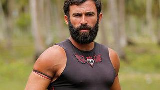 Survivor şampiyonu Turabi Çamkıran yatak odasından paylaştı! 'Kadınınızı yatakta aç bırakmayın...'