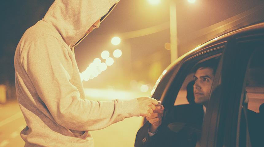 7 yaşındaki çocuk hakkında korkunç 'eroin' iddiası! İYİ Partili Aslan'dan 'uyuşturucu' sözleri: Trafik ışıklarında dilenci kılığında...