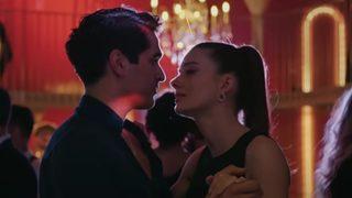 Yalı Çapkını'nda bomba fragman! Suna Ferit'i öyle bir öptü ki... İzleyenler şoke oldu