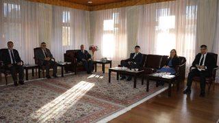 Erzurum Valisi Okay Memiş’ten Rektör Çomaklı’ya tebrik ziyareti