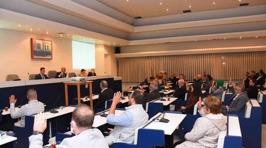 Salihli Belediye meclisi 8 maddeyi karara bağladı