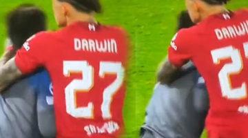 Eski Fenerbahçeli Eljif Elmas saha içinde dayak yedi! Hakemin kararı ise herkesi çileden çıkardı