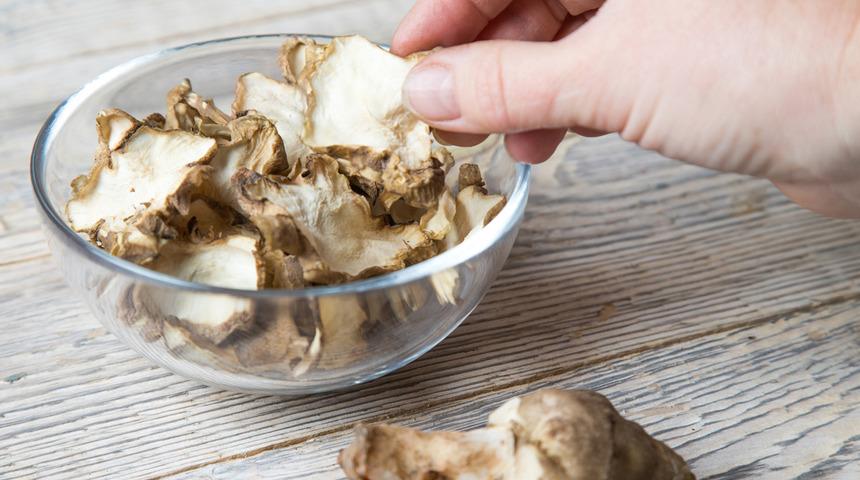 15 dakikada şaşırtıcı etkisi ortaya çıkıyor! Aslı faydası kabuğunda: Doğal müshil ilacı