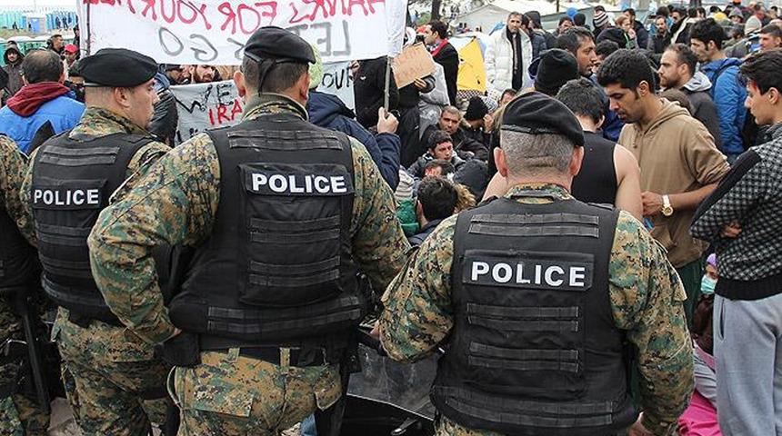 Slovakya'dan çarpıcı karar! Sınıra asker konuşlandıracaklar