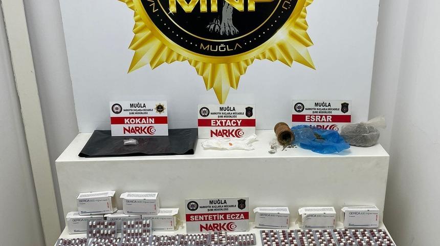 Muğla'da uyuşturucu operasyonunda yakalanan 3 zanlı tutuklandı