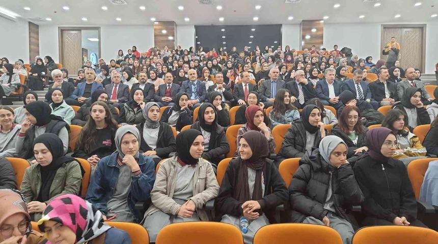 Mevlid-i Nebi Haftası coşkuyla kutlandı