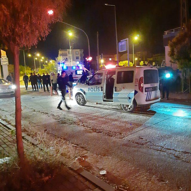 Osmaniye'de otomobille polis aracının çarpışması sonucu 3 kişi yaralandı