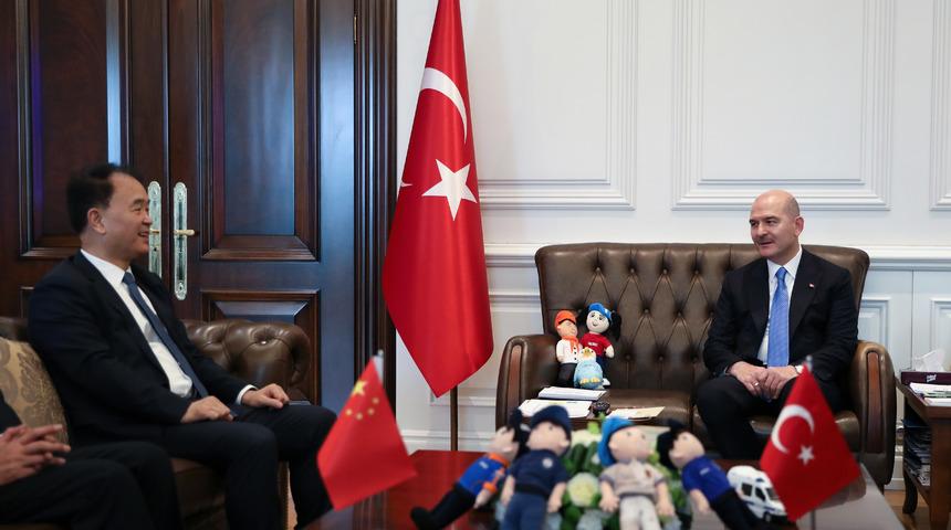 Bakan Soylu, Çinli Bakan Yardımcısı Du Hangwe ile görüştü