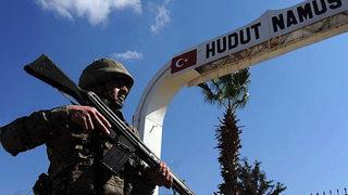 Son Dakika: MSB duyurdu! Yunanistan'a yasa dışı yollarla geçmeye çalışan 10'u FETÖ üyesi 11 kişi yakalandı