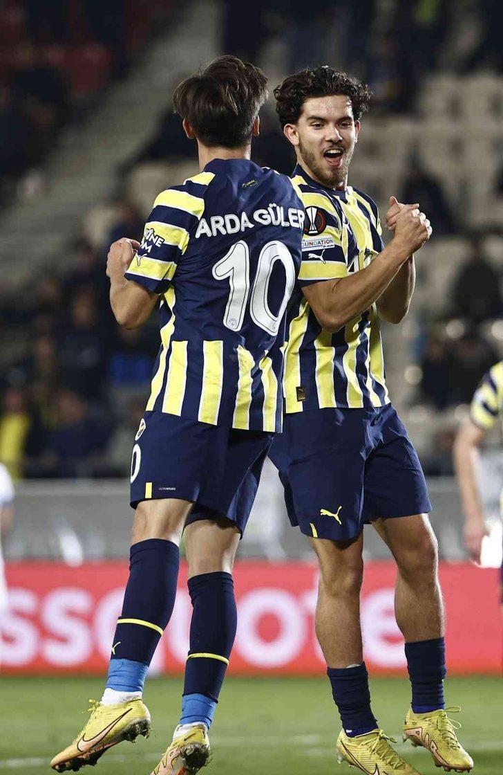 O performansın ardından Jesus'a taş! "Fenerbahçe kariyerinde Arda konusunda eleştiririm" G2