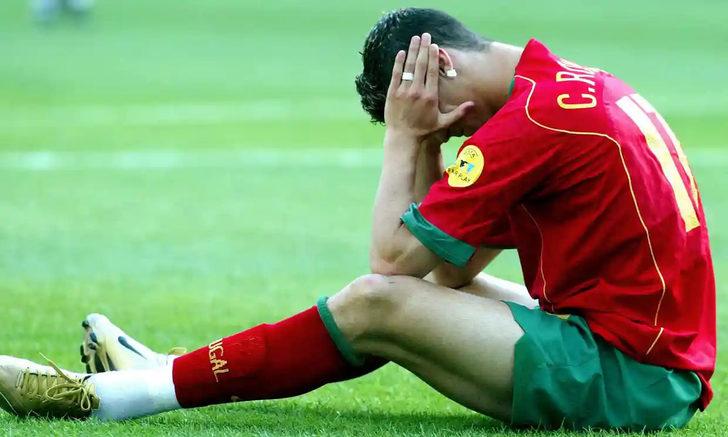 Kader bir araya getirdi! Manchester United'ın genç yıldızı Garnacho Ferreyra üç günlükken, gözyaşlarına şahit olduğu Cristiano Ronaldo ile bu kez beraber sevindi... G5