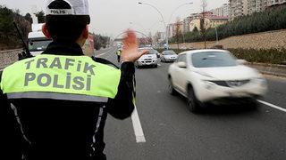 SON DAKİKA | Sürücüler en çok bu ihlali yapıyor! Cezası daha da ağır olacak, 457 TL yerine...