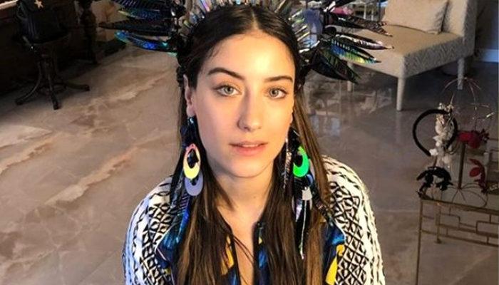 Hazal Kaya'nın hamile tarzı! Övgü topladı 