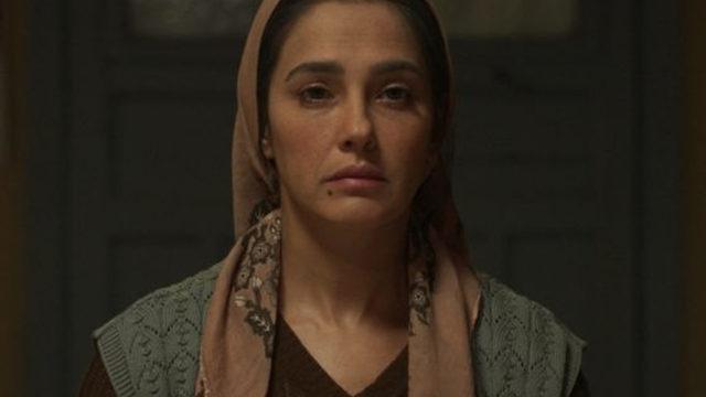 Dizilerin 'mazlum' kızı! Funda Eryiğit geceye dekoltesiyle damga vurdu 