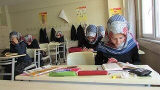 'Din dersinde öğrencilere çok günah kazananın ölmesi gerektiği anlatıldı' iddiası