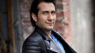 Ünlü şarkıcı Kıraç'ın eşi ünlü oyuncu çıktı! Görenler şaşkına döndü Meğer hepimiz tanıyormuşuz...