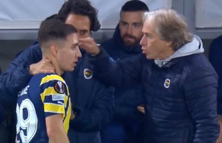 O kart sonrası Jorge Jesus deliye döndü! Oyuncusunun üzerine yürüdü, araya yardımcısı girdi G2