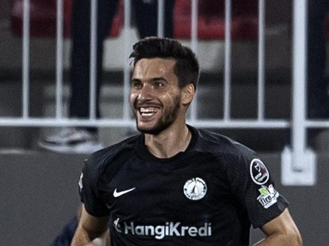 Ümraniyspor'da 'büyü bozuldu!' Alanyaspor'u devirip, ilk galibiyetlerini aldılar...