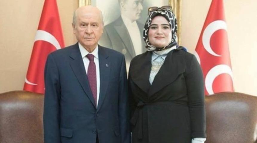 Sınıfta bozkurt işareti yapan &ouml;ğretmen Bah&ccedil;eli'ye gitti