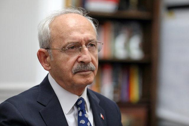 AA-20221104-29352426-29352425-CHP_GENEL_BASKANI_KILICDAROGLU_LONDRADA