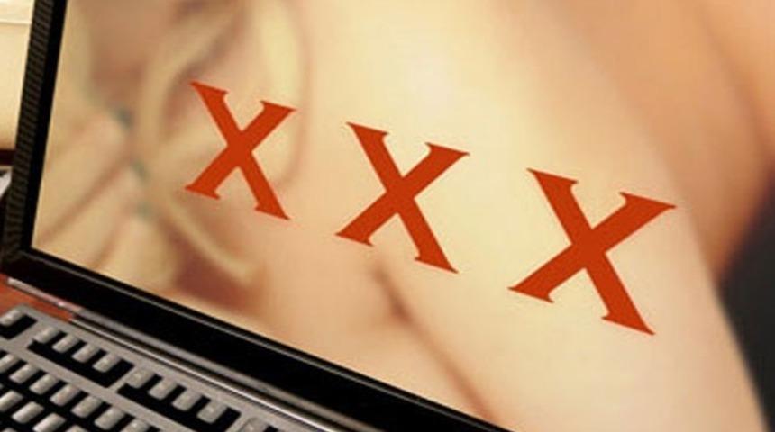 Yasak ama Türk porno izleyicileri pornonun hemen her türlüsünü aramaya devam ediyor