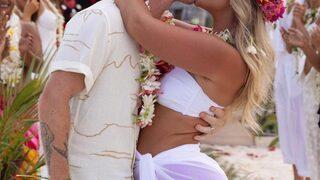 Sosyal medya fenomeni Karina Irby düğününe gelinlik yerine 'bikiniyle' katıldı! ''Gelinlik giymek haksızlık olurdu''