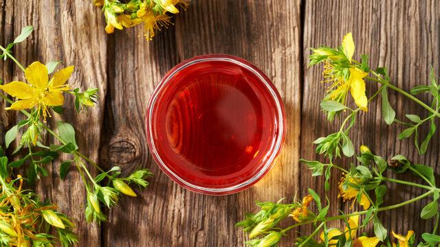 Kırmızı kantaron çayı faydaları nelerdir, neye iyi gelir? Kırmızı kantaron çayı nasıl yapılır ve demlenir?