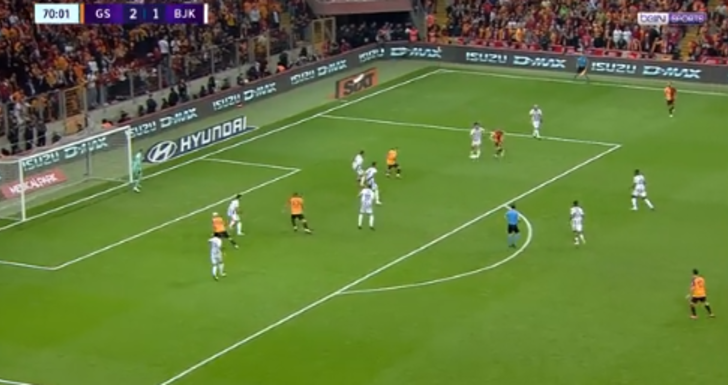 Mauro Icardi'nin şutu sosyal medyada gündem oldu! ''Atmak mı zor, kaçırmak mı?'' G1