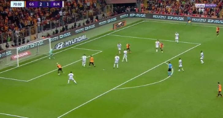 Mauro Icardi'nin şutu sosyal medyada gündem oldu! ''Atmak mı zor, kaçırmak mı?'' G2