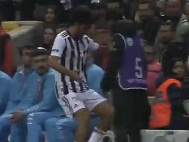 Top toplayıcı ile tartışan Tayfur Bingöl'den maç sonunda zehir zemberek açıklama! ''Eğitim verilmeli''