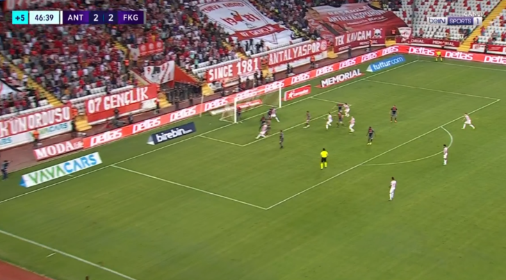 Antalyaspor-Fatih Karagümrük maçında tarihi geri dönüş! 45 dakikada 5 gol çıktı... G5
